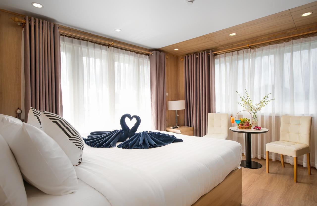 La Vela Premium Cruise - Managed By Paradise Cruises Ha Long Dış mekan fotoğraf