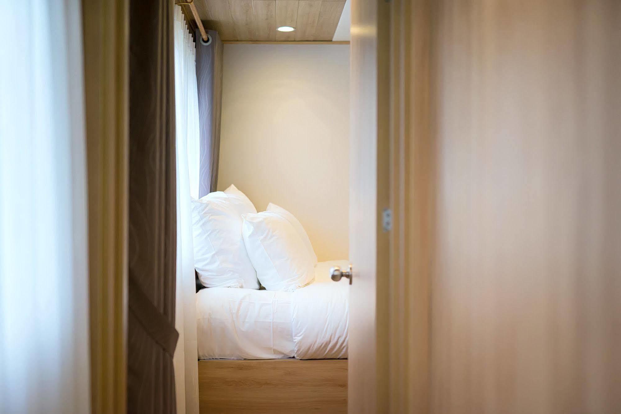 La Vela Premium Cruise - Managed By Paradise Cruises Ha Long Dış mekan fotoğraf